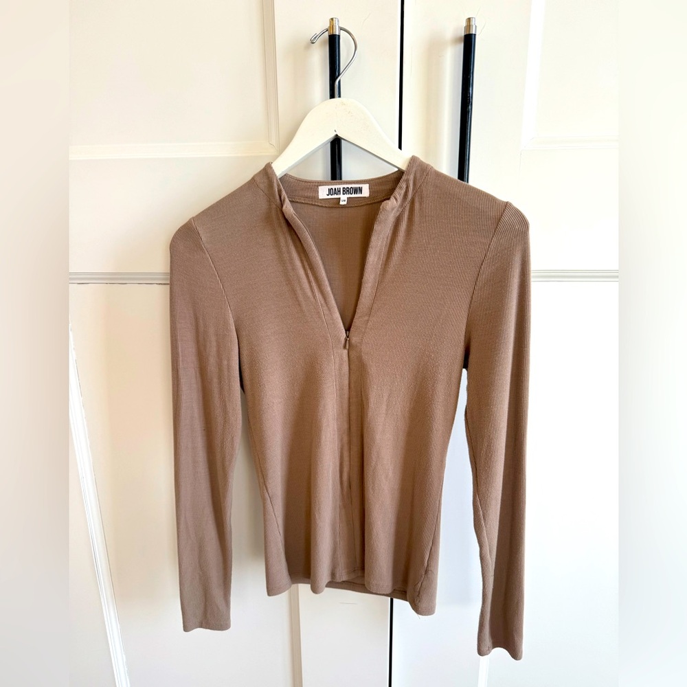 Joah Brown, “invisible zip” top, S/M, taupe